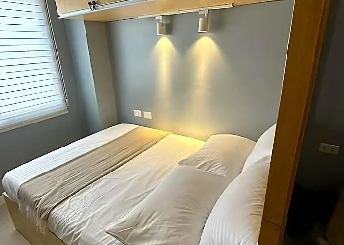 Serene Nook, Hyde Residences -two Beds アパートホテル